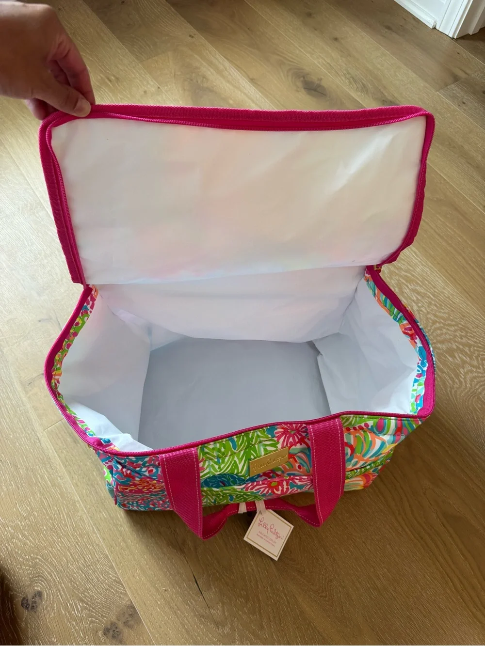 Lilly Pulitzer Pink Multi Floral Insulated Cosmetic Tote